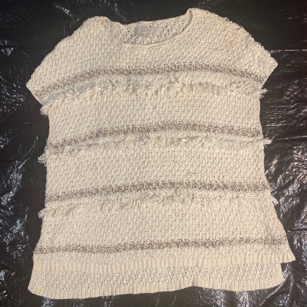 Loft sleeveless sweater top